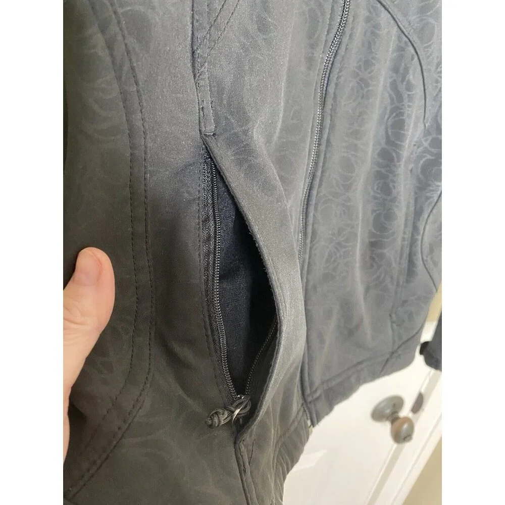 Double Diamond Womens Soft Shell Jacket Size M Black Embossed Fleece Lined - Picture 5 of 9